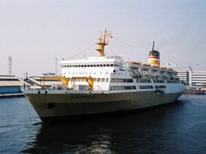 Tiket Kapal Makassar – Ambon — KM Dobonsolo