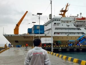 jadwal dan tiket kapal laut pelni km dorolonda 2022 makassar ambon