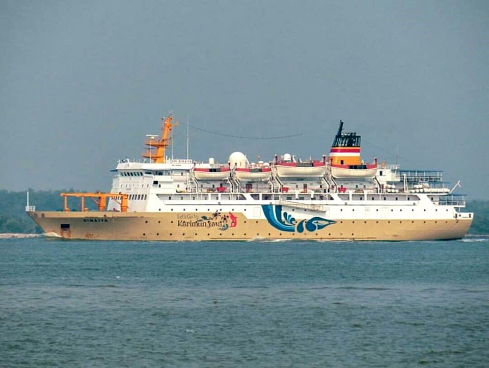 jadwal tiket kapal laut pelni km binaiya