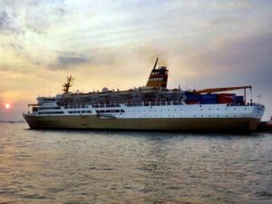 Tiket Kapal Jakarta – Sorong — KM Dobonsolo