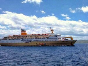 Tiket Kapal Bitung – Jakarta — KM Dorolonda