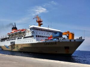 Tiket Kapal Baubau – Jayapura — KM Labobar