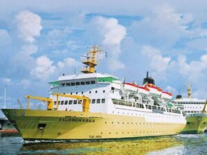 Tiket Kapal Raha – Labuan Bajo — KM Tilongkabila