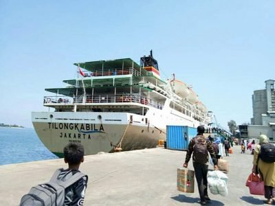 jadwal tiket kapal laut pelni km tilongkabila 2022 denpasar labuan bajo