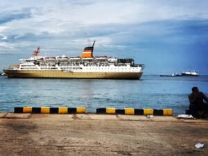 Tiket Kapal Larantuka – Kupang — KM Bukit Siguntang