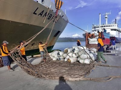 jadwal tiket kapal laut pelni km lambelu