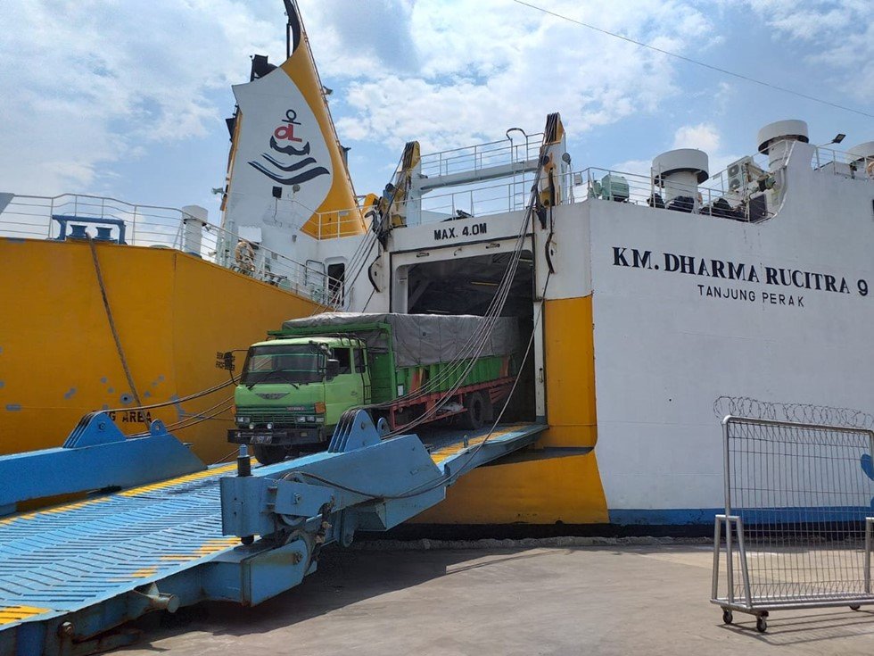 Jadwal Kapal Laut Surabaya - Balikpapan November 2020