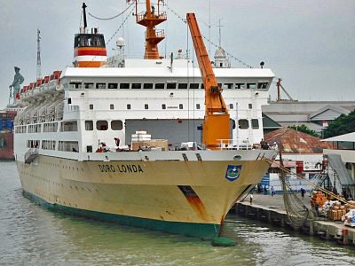 jadwal dan tiket kapal laut pelni km dorolonda 2021 surabaya ambon