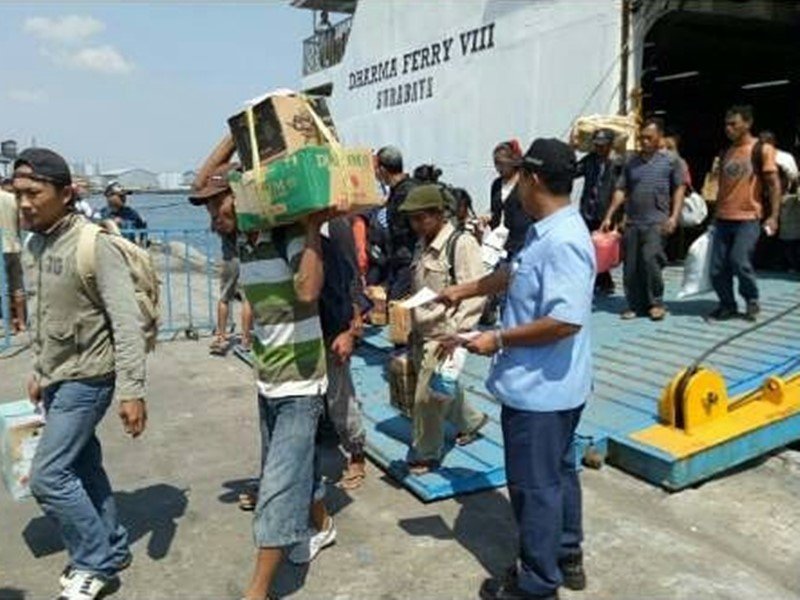 km dharma ferry iii - jadwal dan tiket kapal laut 2022