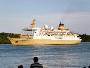 Jadwal Kapal Laut Sorong – Manokwari Desember 2022