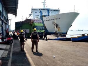 Jadwal Kapal Laut Surabaya – Makassar Juni 2021