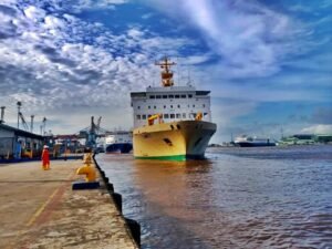 Jadwal Kapal Pelni KM Lawit Januari 2022