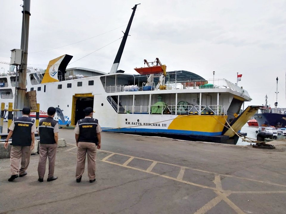km satya kencana iii - jadwal kapal kumai surabaya