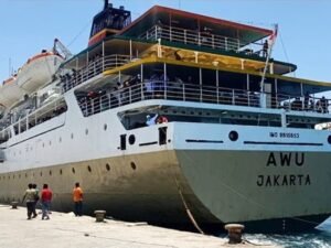 Tiket Kapal Jakarta – Pontianak — KM Awu