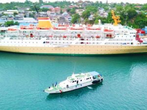 Tiket Kapal Makassar – Jakarta — KM Nggapulu