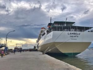 Jadwal Kapal Pelni KM Lambelu Desember 2021
