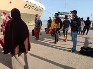 Tiket Kapal Kupang – Lewoleba — KM Bukit Siguntang
