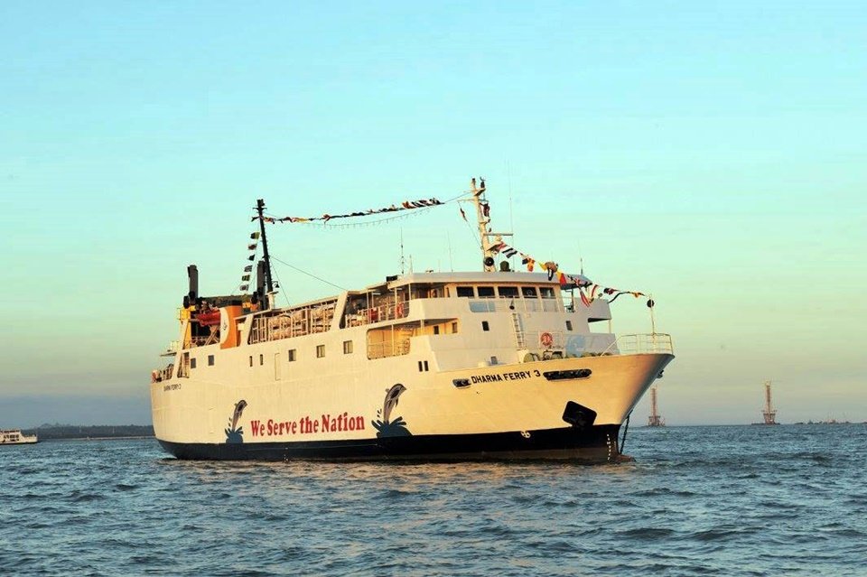 km dharma ferry iii - jadwal dan tiket kapal laut batulicin makassar