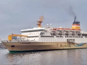 Tiket Kapal Baubau – Jayapura — KM Labobar