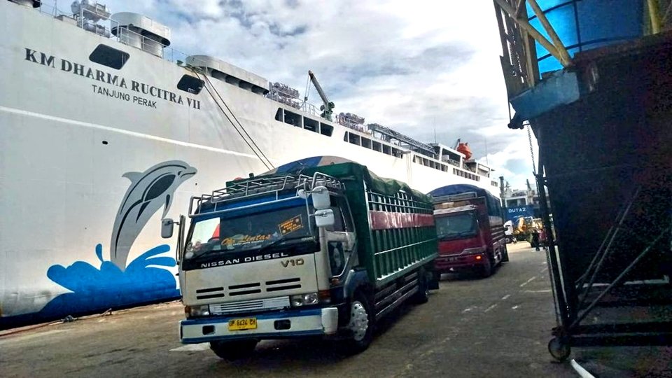 km dharma rucitra vii - jadwal kapal laut surabaya - balikpapan