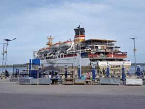 Jadwal Kapal Laut Labuan Bajo – Surabaya Juli 2022