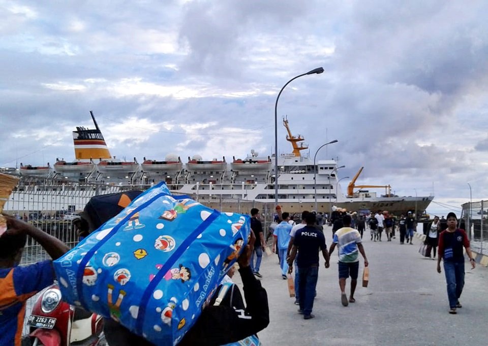 km tidar - jadwal dan tiket kapal laut pelni fakfak manokwari