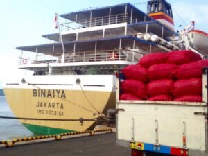 Tiket Kapal Labuan Bajo – Bontang — KM Binaiya