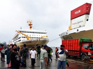 Tiket Kapal Maumere – Kupang — KM Bukit Siguntang