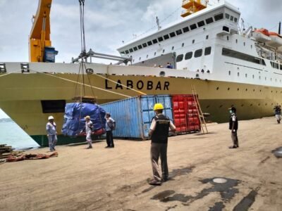 km labobar - jadwal dan tiket kapal laut pelni 2023